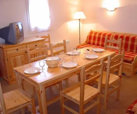 Madame Vacances Le Grand Panorama Apartment *