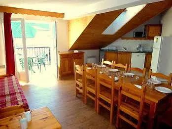 Madame Vacances Le Grand Panorama Apartment